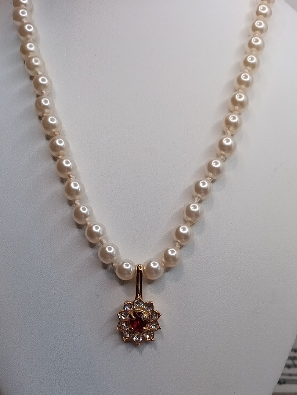 Faux Pearl Bead Necklace with Two Changeable Pendants Vintage